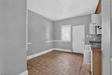 3527 E 140th Street Cleveland OH 44120