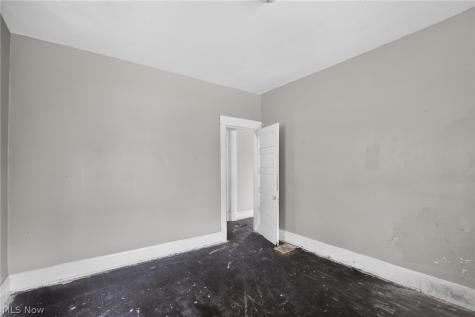 3527 E 140th Street Cleveland OH 44120