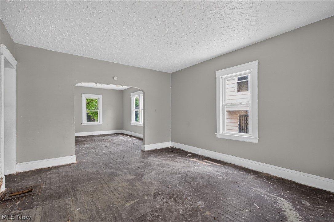 3527 E 140th Street Cleveland OH 44120