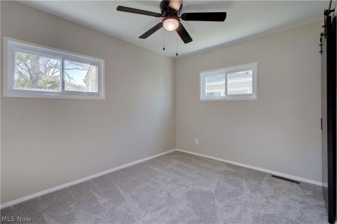 147 Catherine Lane Alliance OH 44601