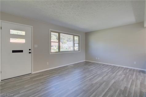 147 Catherine Lane Alliance OH 44601