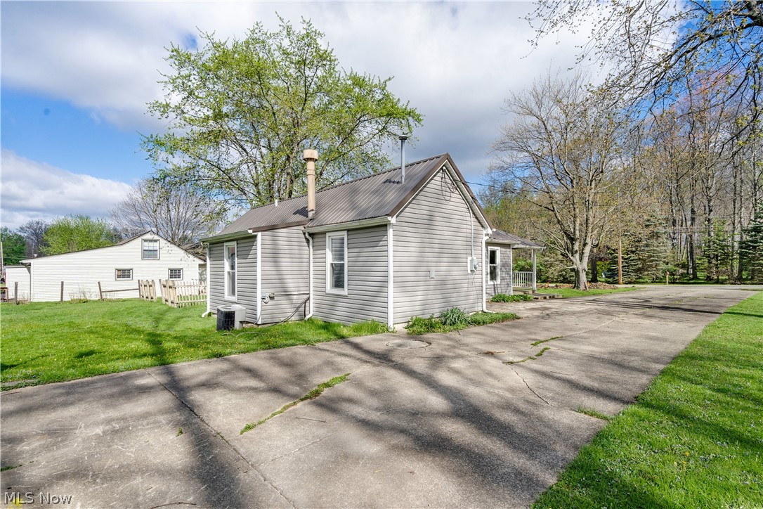 445 Russell Avenue Poland OH 44514