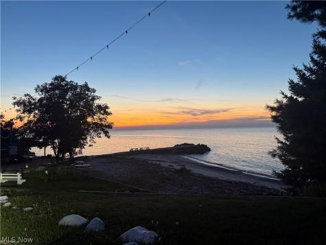 4502 Edgewater Drive Sheffield Lake OH 44054