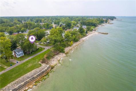 4502 Edgewater Drive Sheffield Lake OH 44054