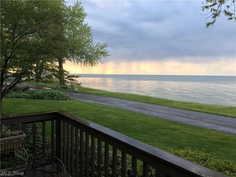 4502 Edgewater Drive Sheffield Lake OH 44054