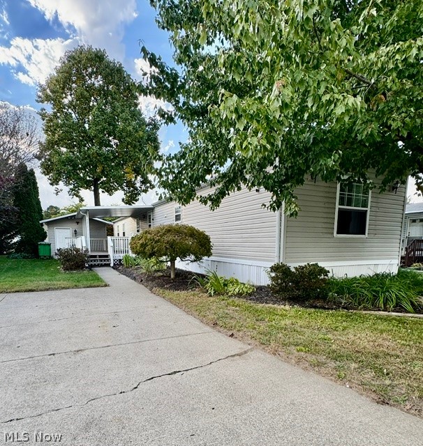 2656 Lake Breeze Madison OH 44057
