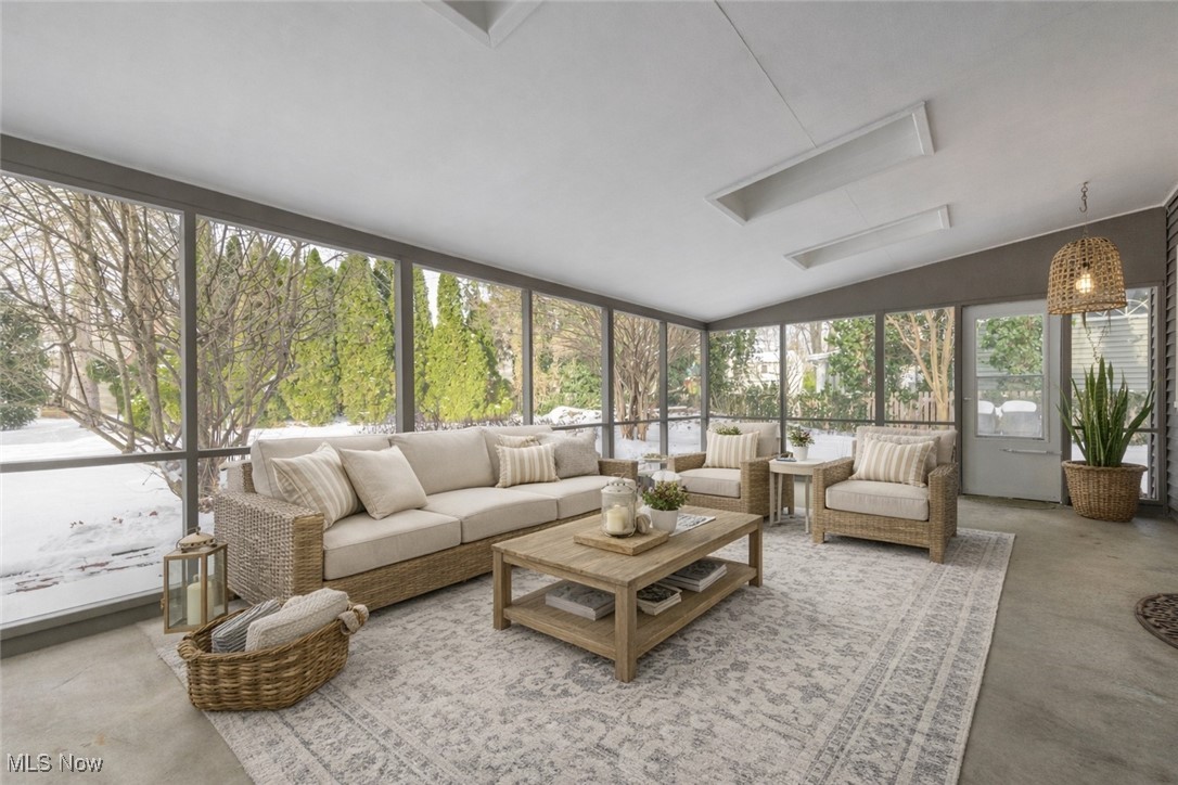 384 Walmar Road Bay Village OH 44140