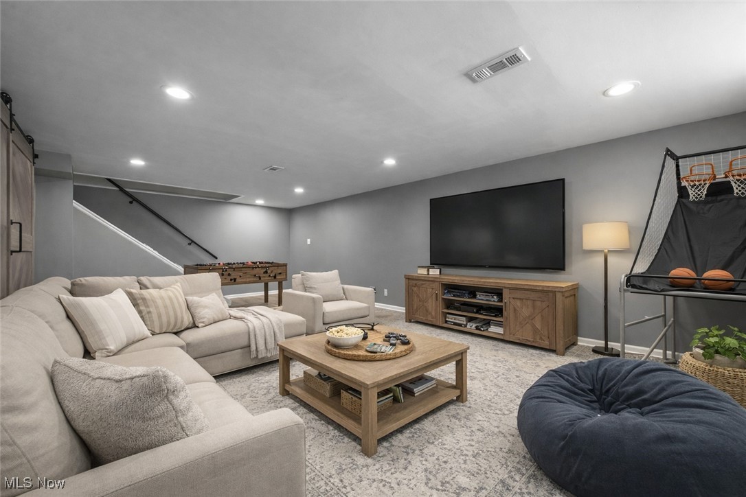 384 Walmar Road Bay Village OH 44140