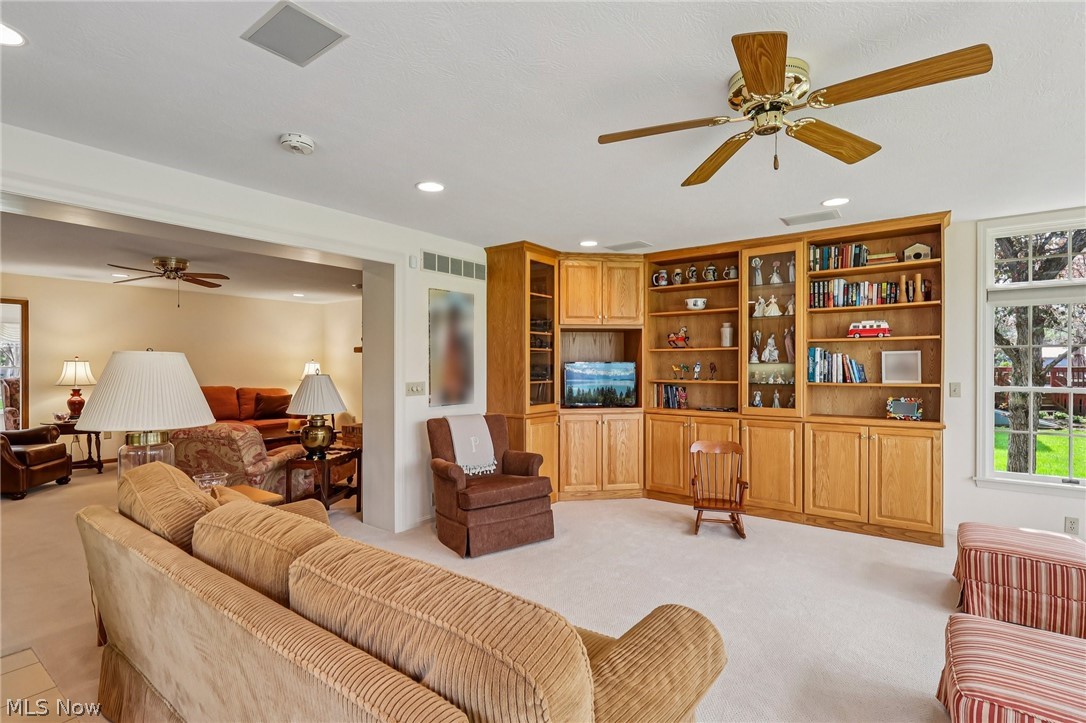 6860 Cliffside Drive Vermilion OH 44089