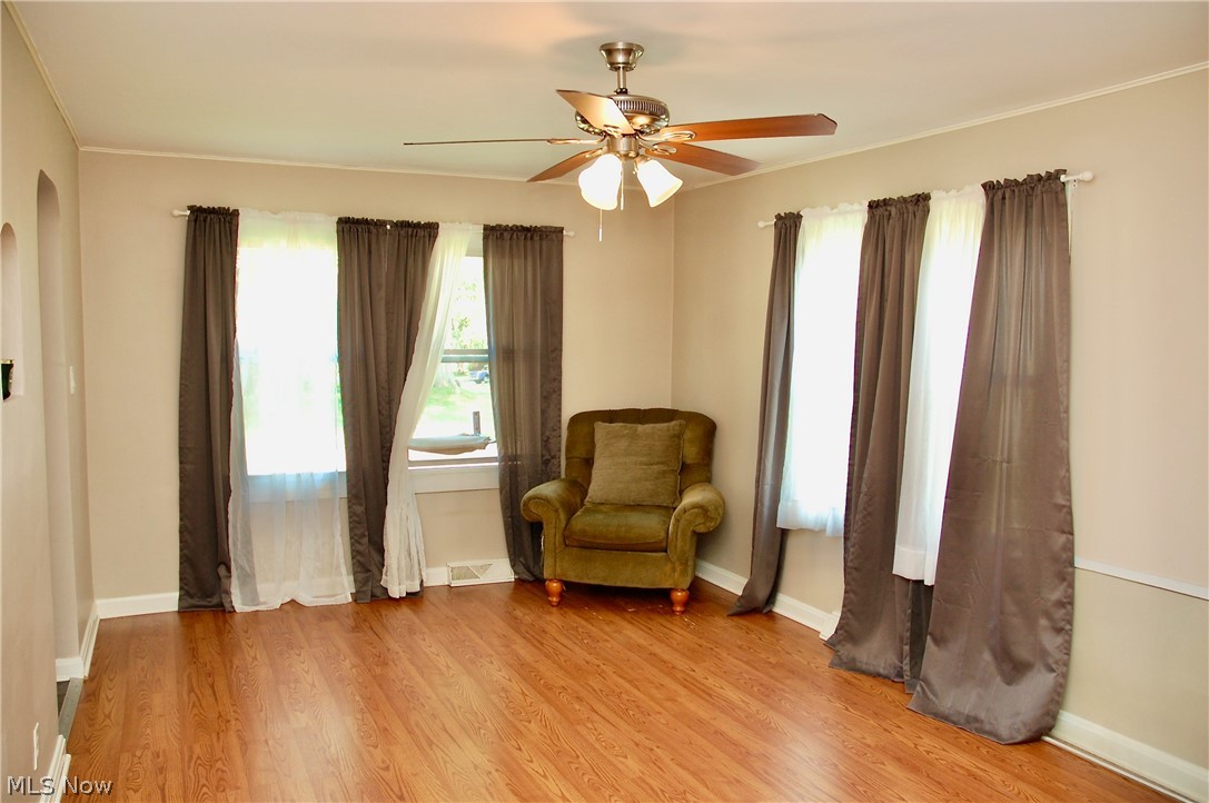 2464 Nesbitt Avenue Akron OH 44314
