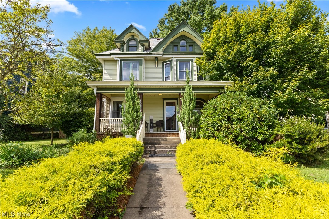 517 N 10th Street Cambridge OH 43725