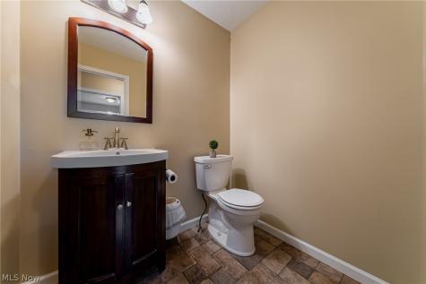 53 Charter Drive Northfield OH 44067