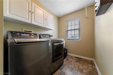 53 Charter Drive Northfield OH 44067