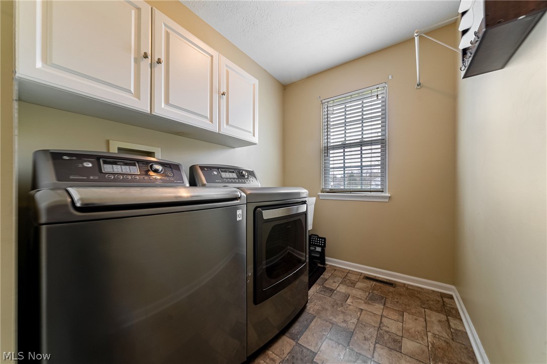 53 Charter Drive Northfield OH 44067