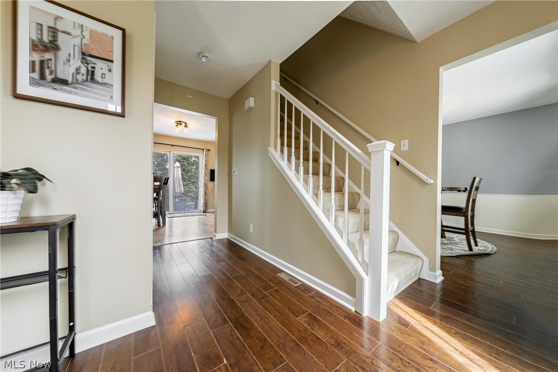 53 Charter Drive Northfield OH 44067