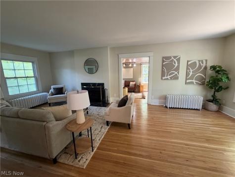 3154 Huntington Road Shaker Heights OH 44120