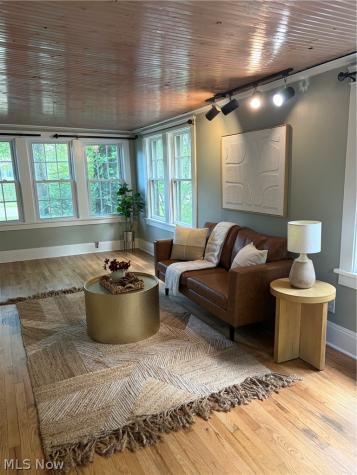 3154 Huntington Road Shaker Heights OH 44120
