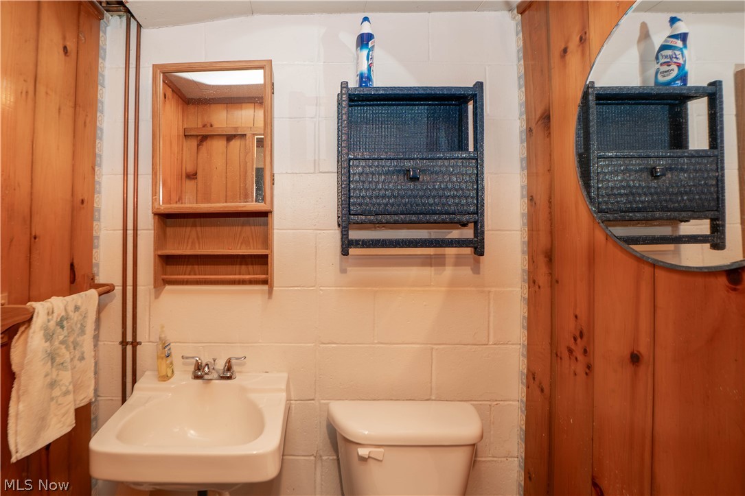 3516 7th Street SW Canton OH 44710