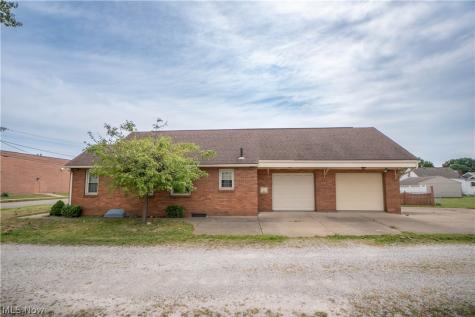 3516 7th Street SW Canton OH 44710