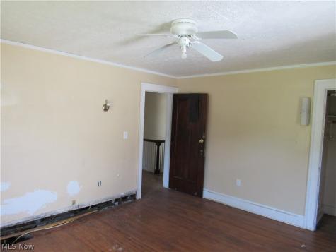 1726 Lee Road Cleveland Heights OH 44118