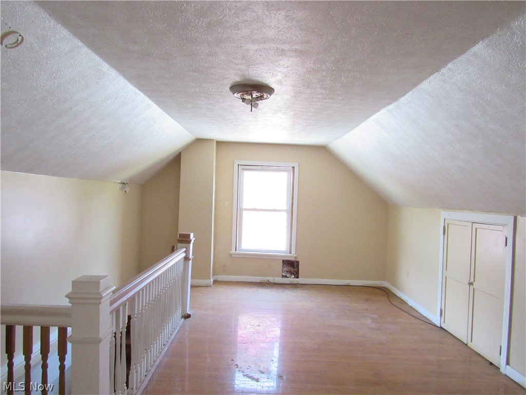 1726 Lee Road Cleveland Heights OH 44118