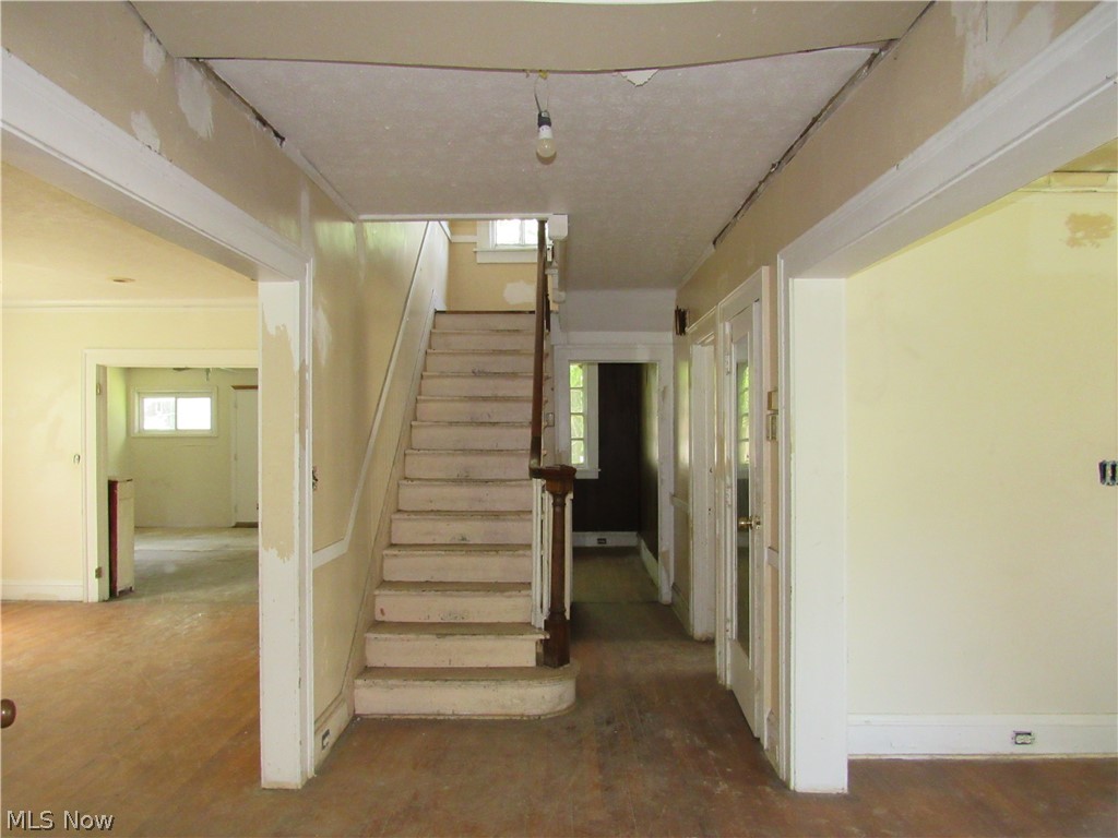 1726 Lee Road Cleveland Heights OH 44118