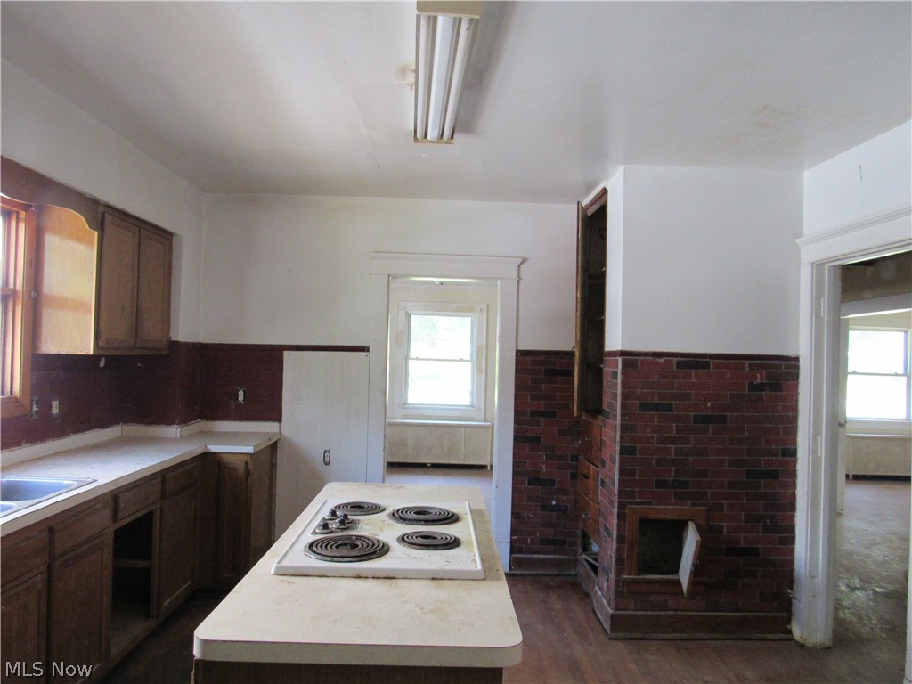 1726 Lee Road Cleveland Heights OH 44118