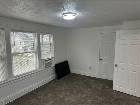434 Hillwood Drive Akron OH 44320