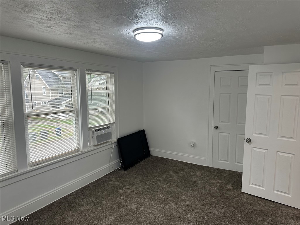 434 Hillwood Drive Akron OH 44320