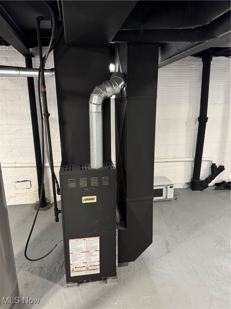 434 Hillwood Drive Akron OH 44320