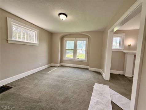 2044 3rd St Street Canton OH 44704