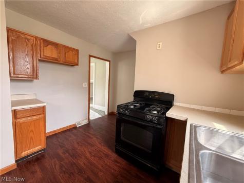 2044 3rd St Street Canton OH 44704