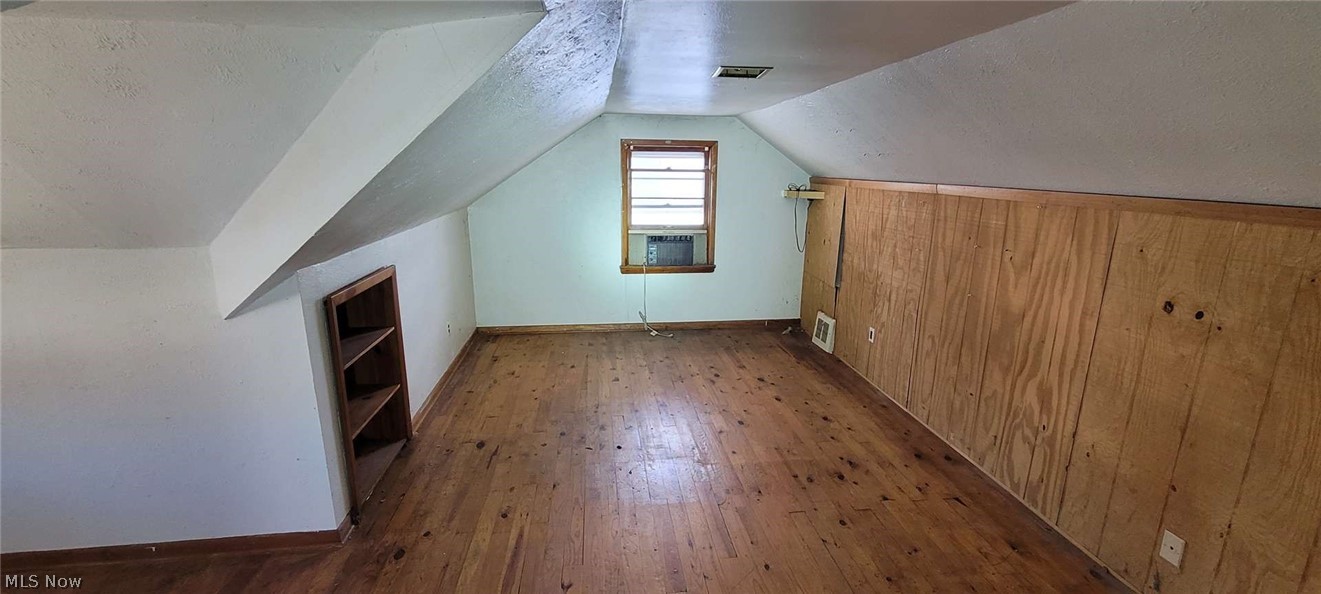 21250 Wilmore Avenue Euclid OH 44123