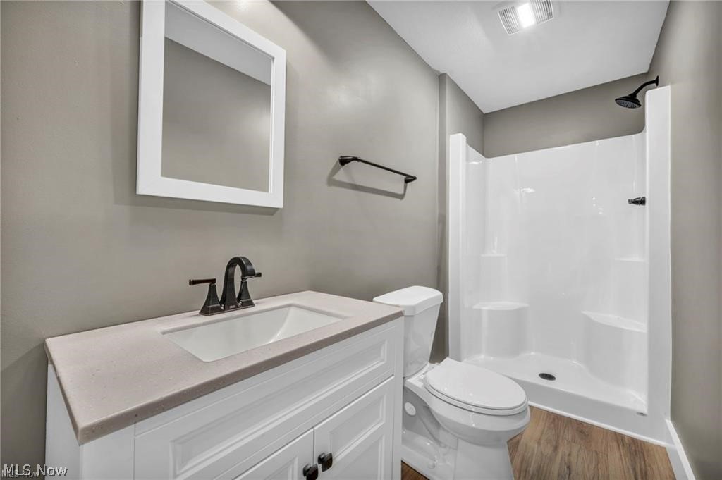5 Foxwood Circle Wakeman OH 44889