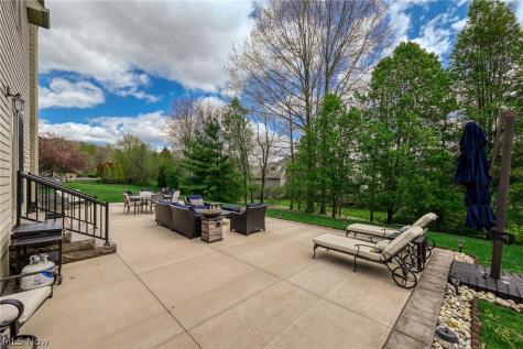 4966 Abbey Church Avenue NW Canton OH 44718