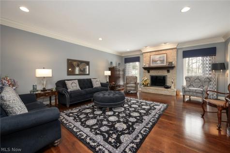 4966 Abbey Church Avenue NW Canton OH 44718