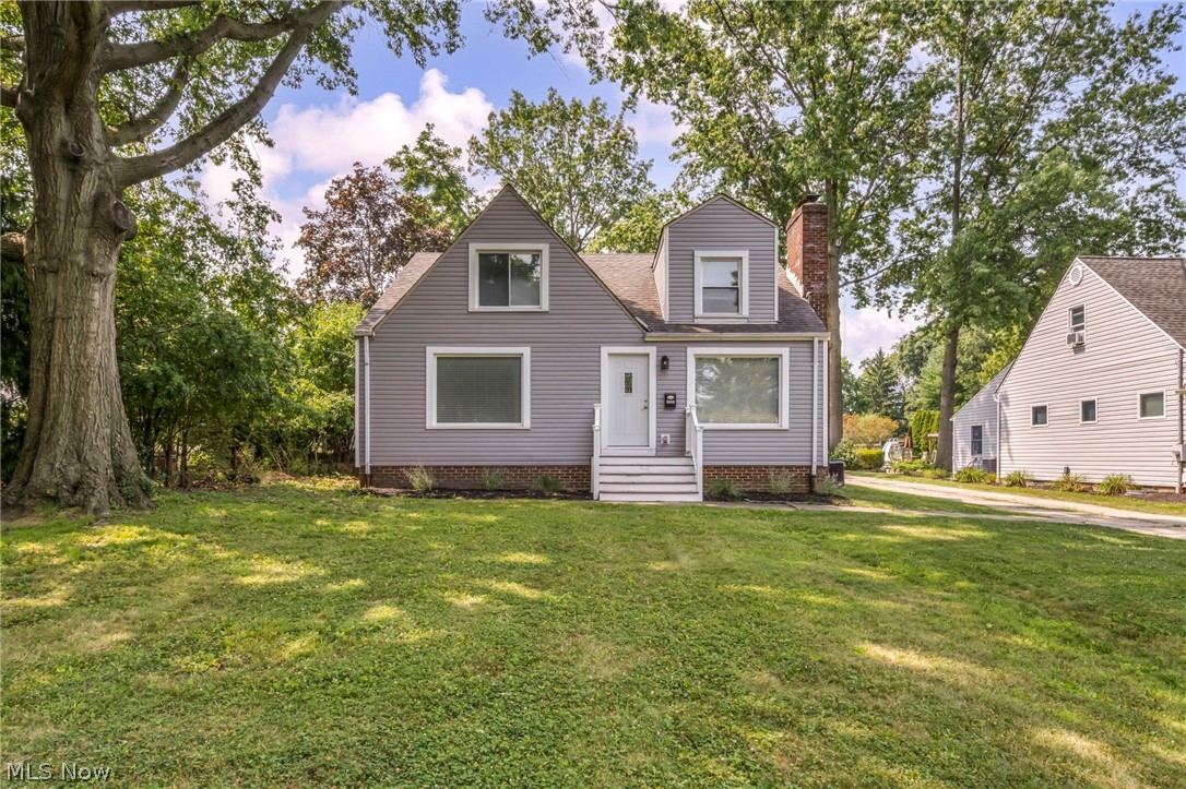 1703 Grantwood Drive Parma OH 44134