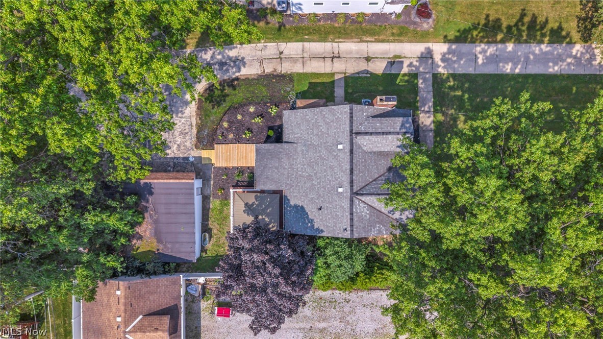 1703 Grantwood Drive Parma OH 44134