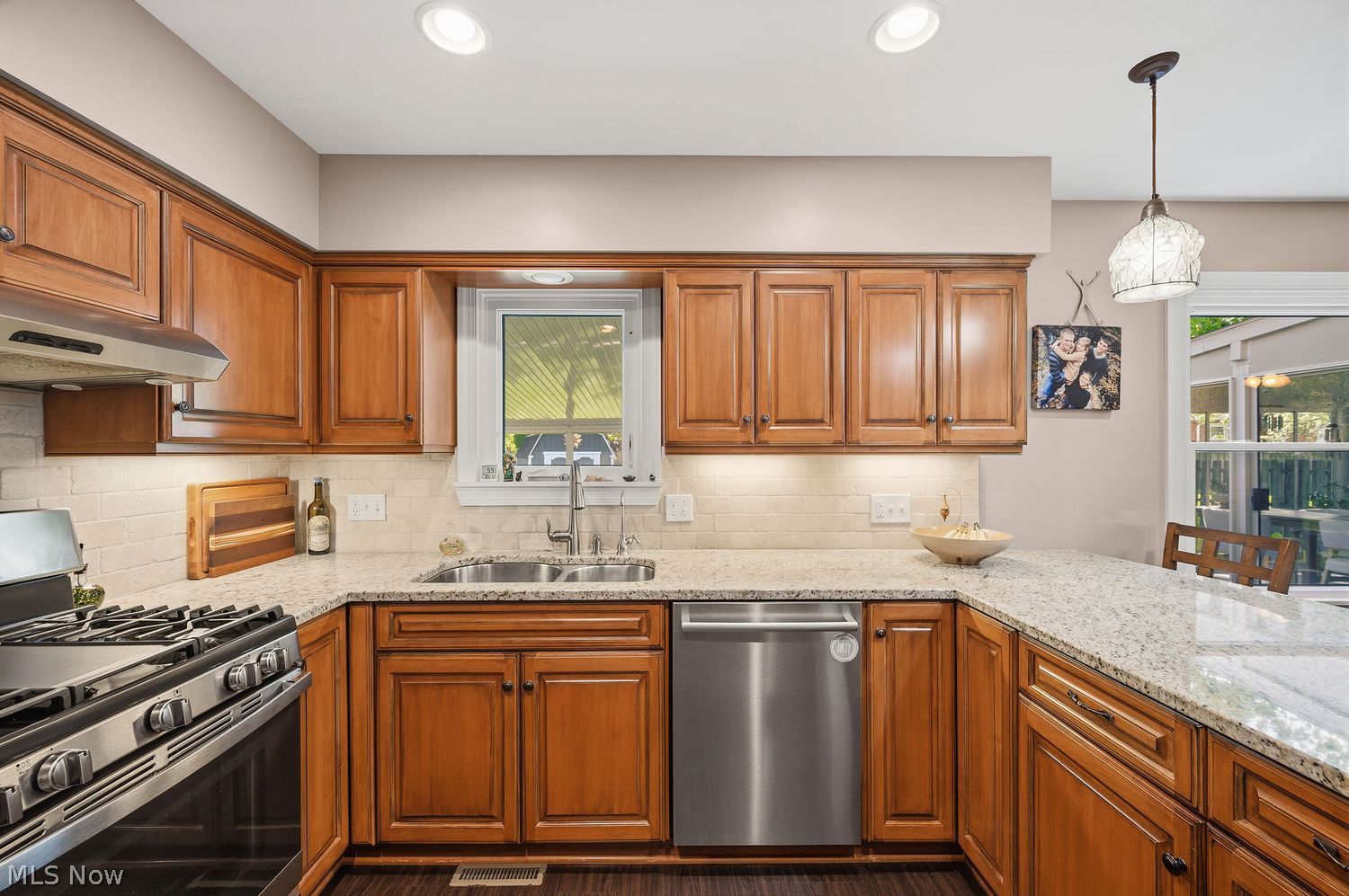 5321 Whitehaven Avenue North Olmsted OH 44070