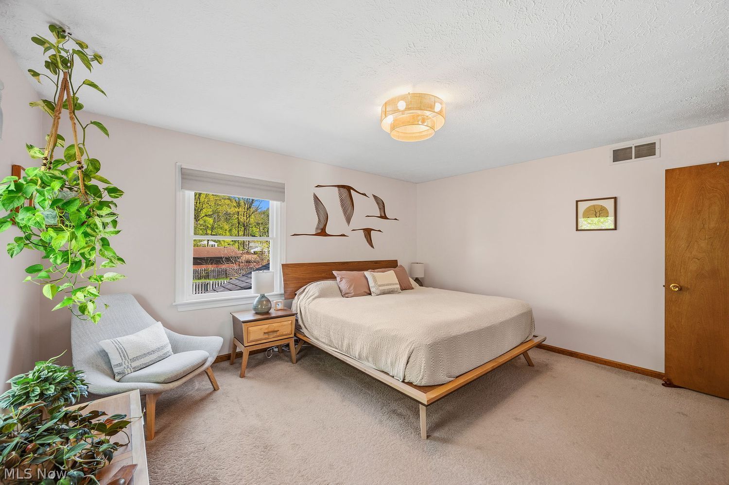 5321 Whitehaven Avenue North Olmsted OH 44070