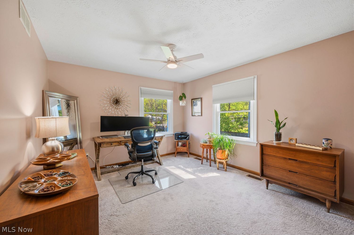 5321 Whitehaven Avenue North Olmsted OH 44070