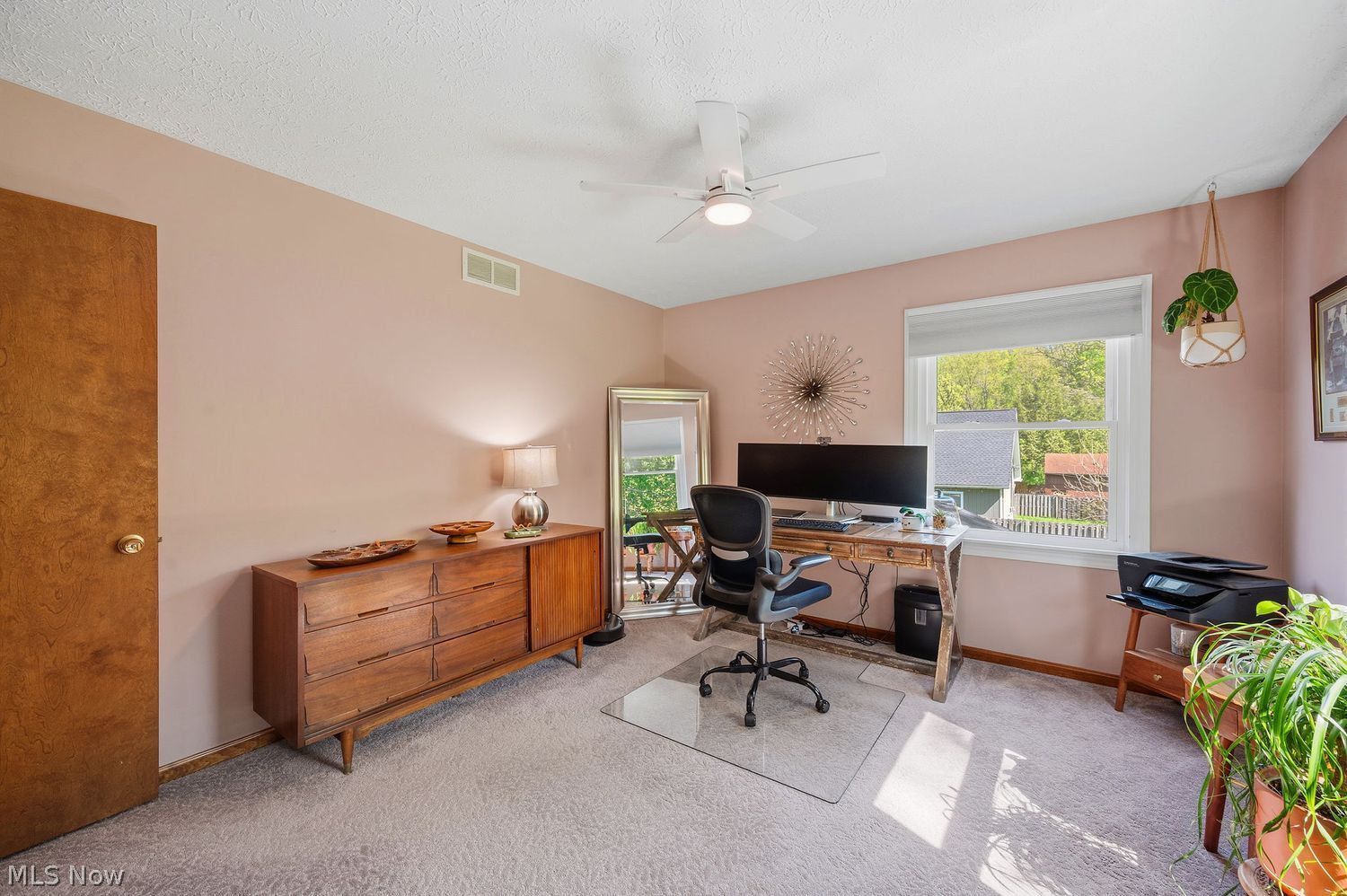 5321 Whitehaven Avenue North Olmsted OH 44070