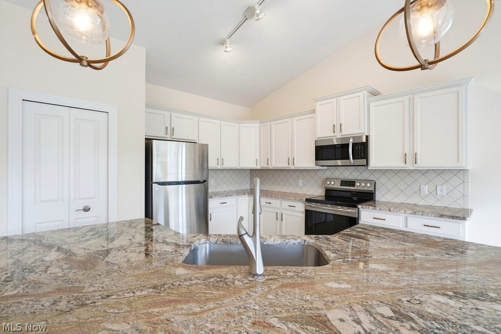 22311 Oxbow Path Strongsville OH 44149