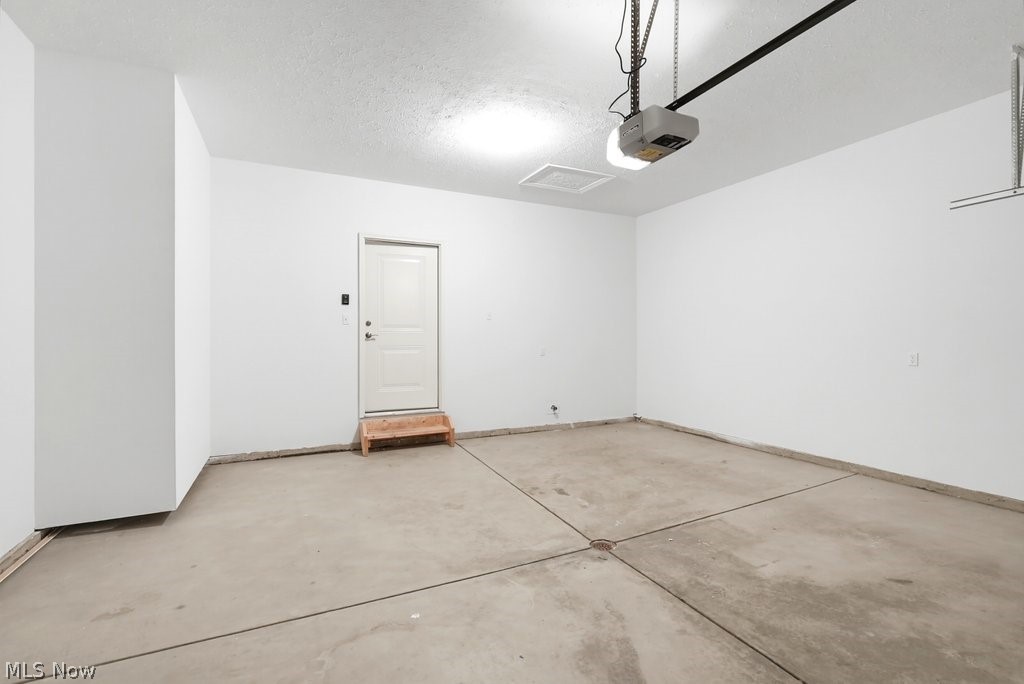 22311 Oxbow Path Strongsville OH 44149