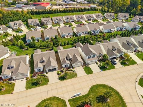 22311 Oxbow Path Strongsville OH 44149