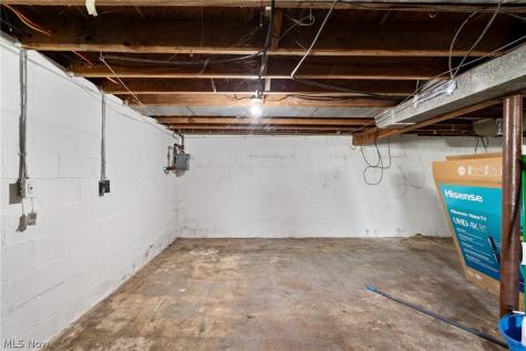 1602 Cherry Avenue NE Canton OH 44714