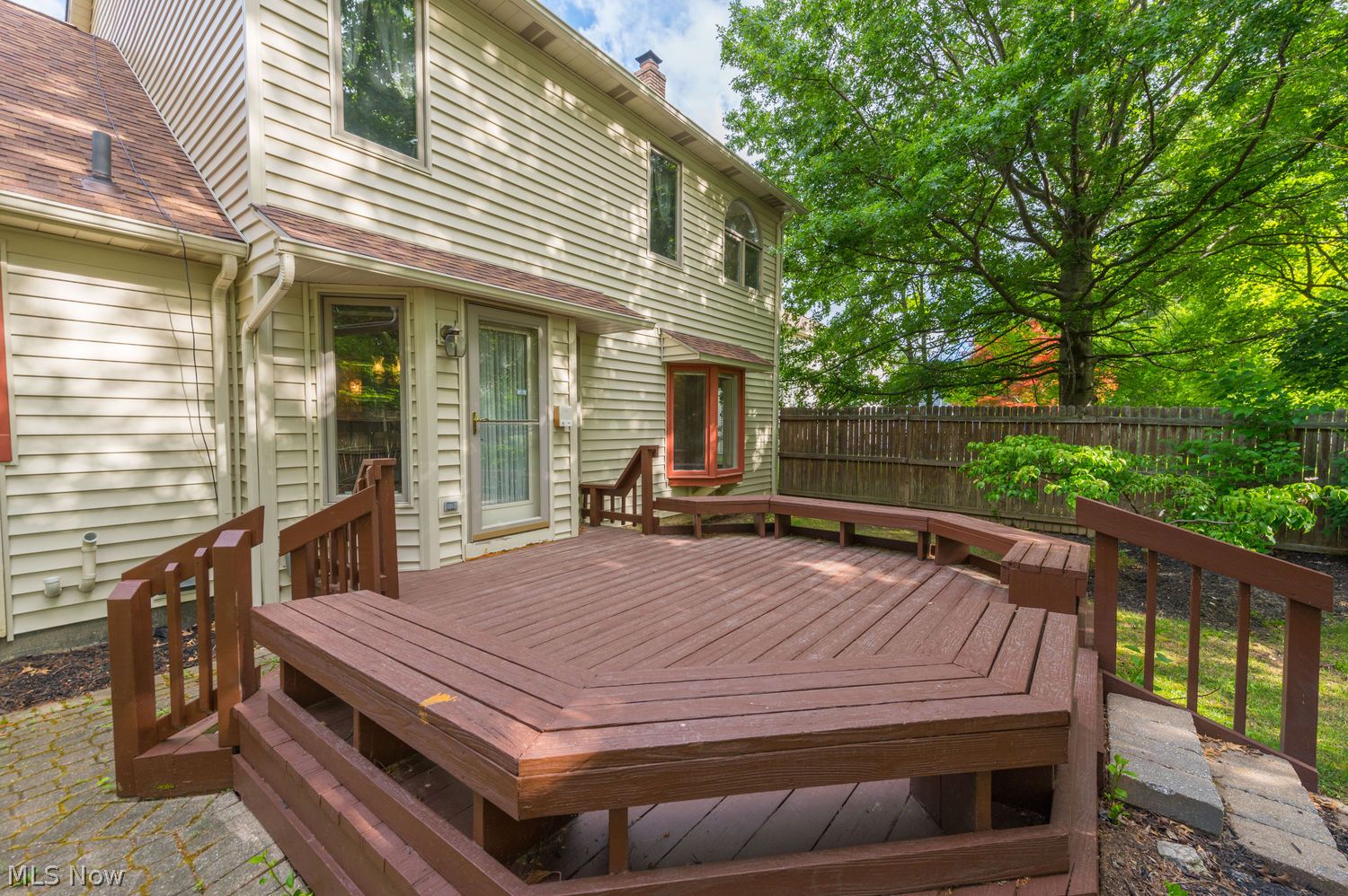 2317 Indianpath Drive Westlake OH 44145