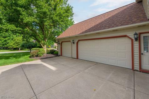 2317 Indianpath Drive Westlake OH 44145