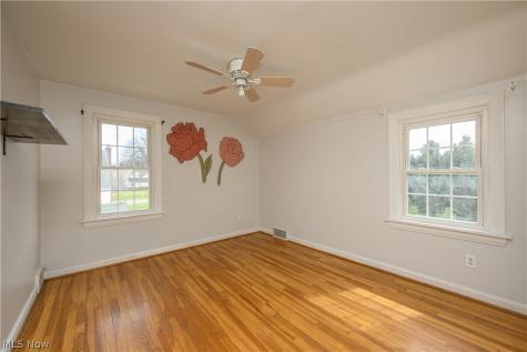 1220 Havana Place NE Canton OH 44714