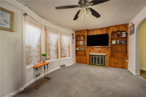 1220 Havana Place NE Canton OH 44714